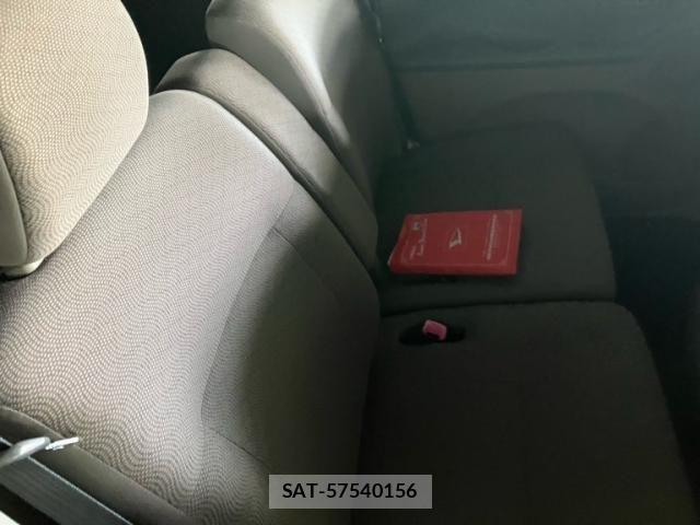 Daihatsu TANTO 2011-08 7252532-8