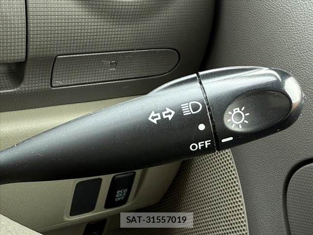 Daihatsu TANTO 2012-03 7252529-29