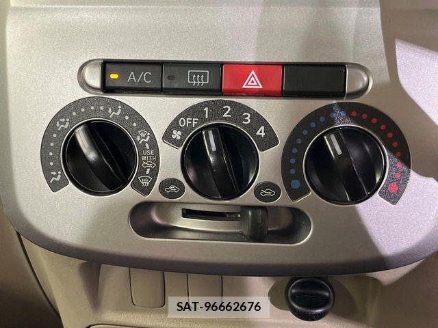Daihatsu TANTO 2011-11 7252531-5