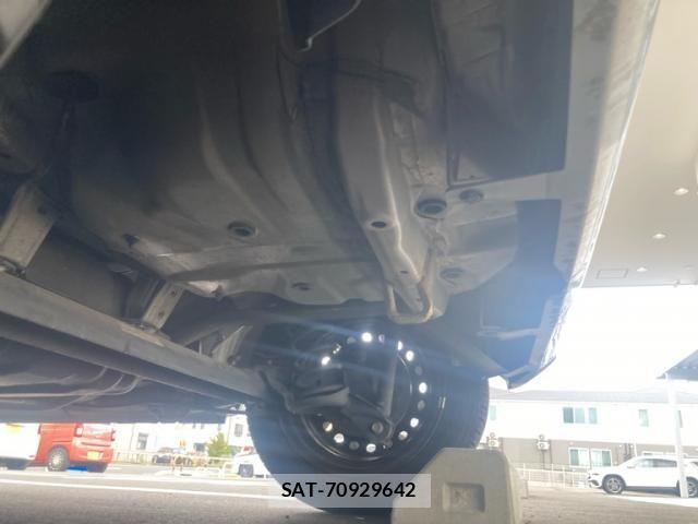 Daihatsu TANTO 2015-06 7252526-10
