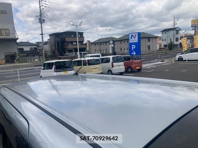 Daihatsu TANTO 2015-06 7252526-6