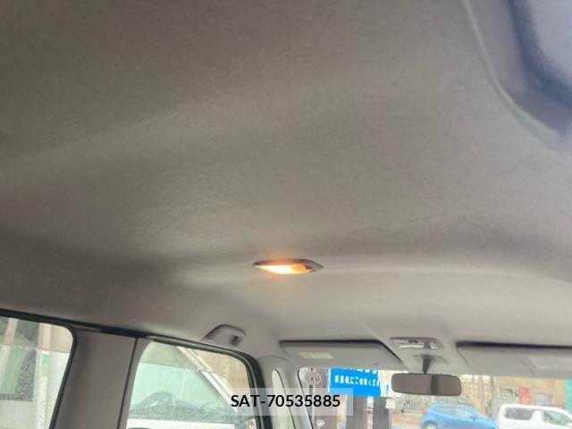 Daihatsu TANTO 2010-09 7272610-11