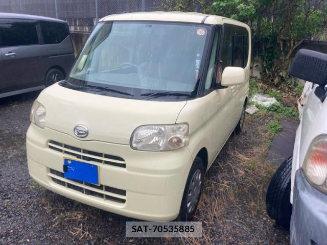 Daihatsu TANTO 2010-09 7272610-1