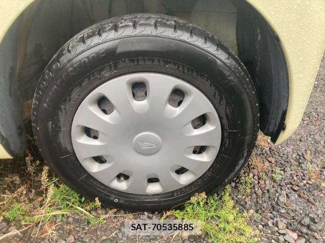 Daihatsu TANTO 2010-09 7272610-5
