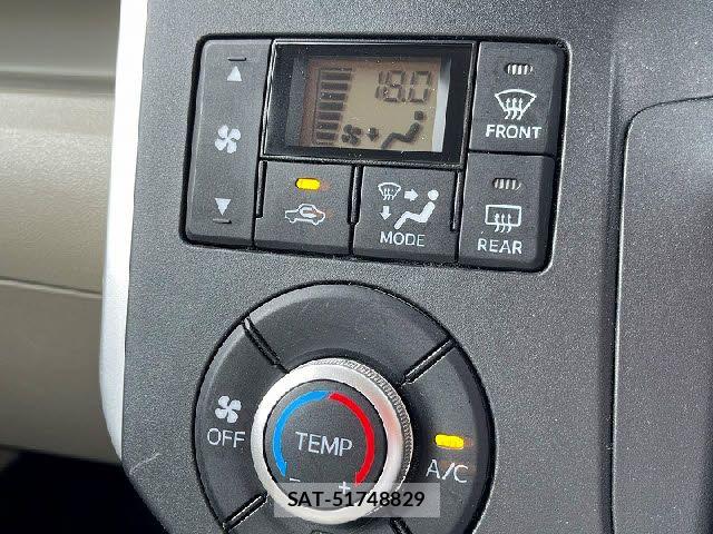 Daihatsu TANTO 2014-04 7273094-16