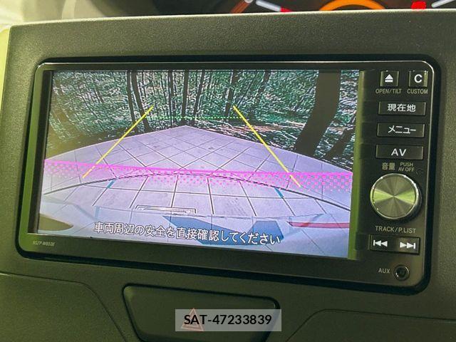 Daihatsu TANTO 2015-10 7272527-3