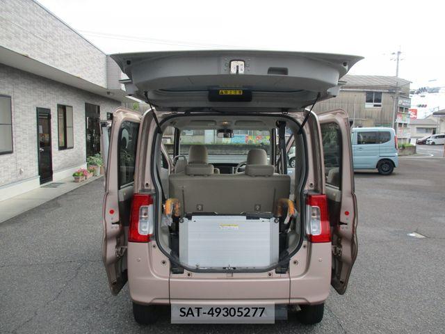 Daihatsu TANTO 2019-03 7273086-4