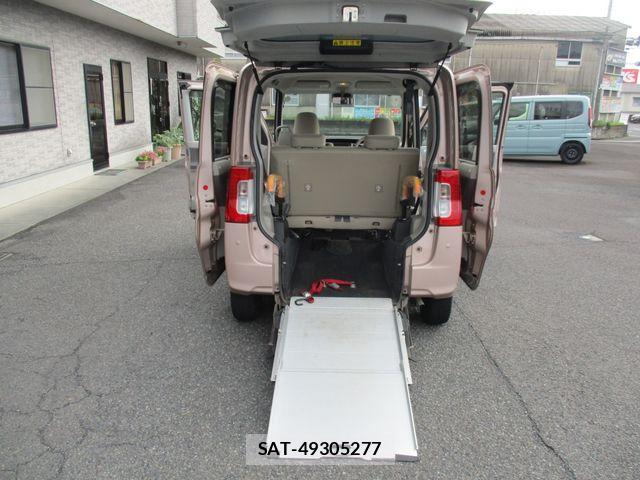 Daihatsu TANTO 2019-03 7273086-5