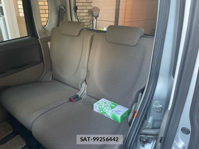 Daihatsu TANTO 2009-09 7272611-10