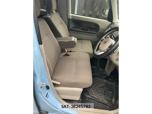 Daihatsu TANTO 2018-08 7330551-9