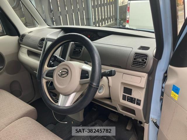 Daihatsu TANTO 2018-08 7330551-11