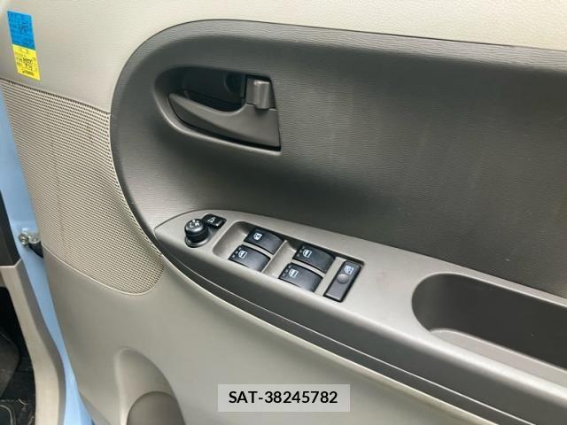 Daihatsu TANTO 2018-08 7330551-13