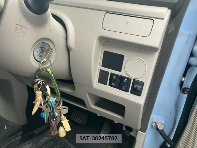 Daihatsu TANTO 2018-08 7330551-16