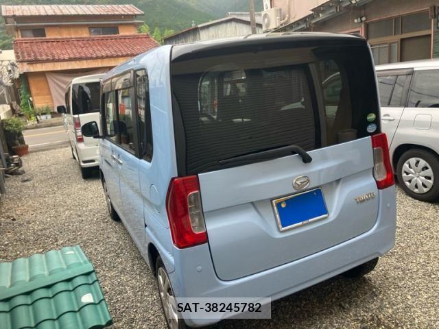 Daihatsu TANTO 2018-08 7330551-7