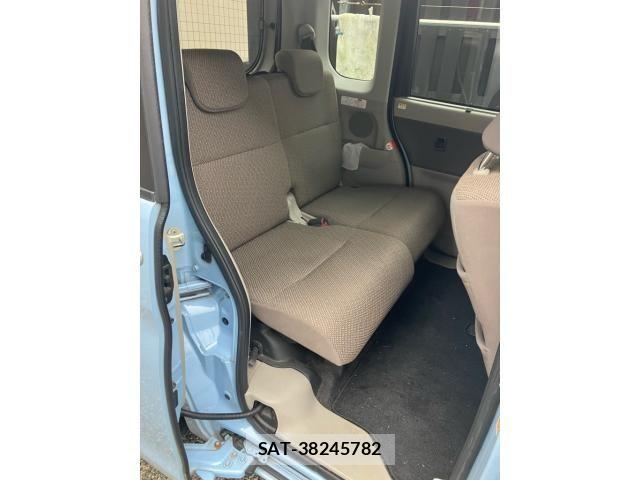 Daihatsu TANTO 2018-08 7330551-8