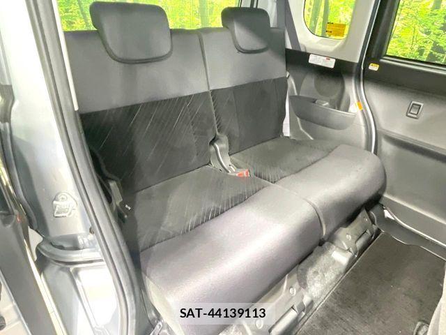Daihatsu TANTO 2019-05 7330528-8