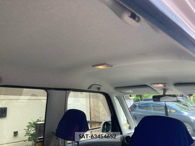 Daihatsu TANTO 2011-07 7330563-17