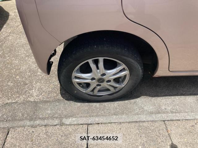 Daihatsu TANTO 2011-07 7330563-5