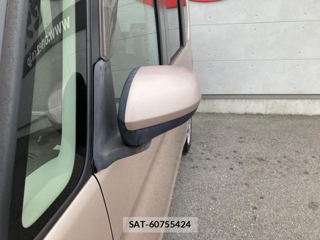 Daihatsu TANTO 2019-04 7330532-10