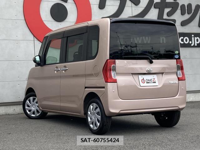 Daihatsu TANTO 2019-04 7330532-13