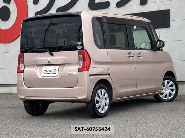 Daihatsu TANTO 2019-04 7330532-1