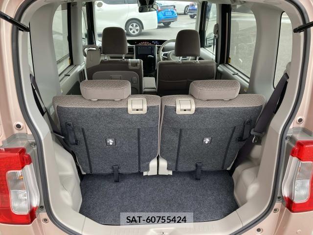 Daihatsu TANTO 2019-04 7330532-23