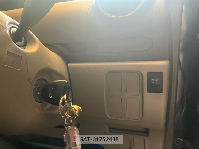 Daihatsu TANTO 2008-03 7330561-17