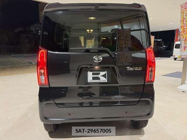 Daihatsu TANTO 2024-11 7330522-17