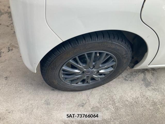 Daihatsu TANTO 2009-06 7330564-6