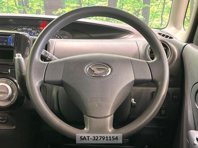 Daihatsu TANTO 2013-09 7330549-10