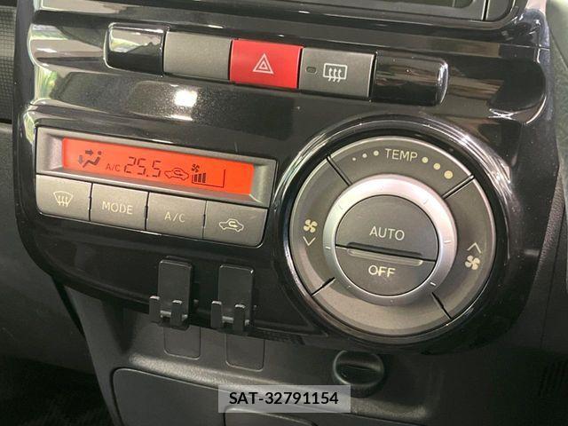 Daihatsu TANTO 2013-09 7330549-5