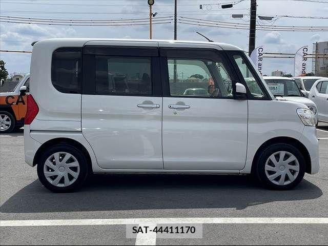 Daihatsu TANTO 2013-11 7330550-11