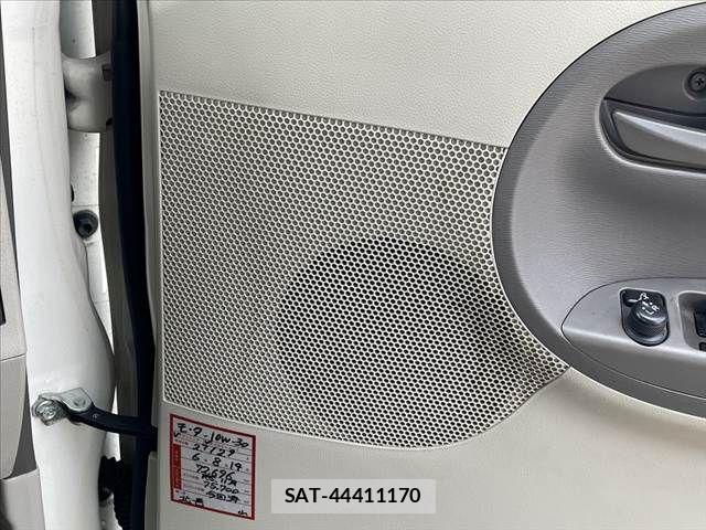 Daihatsu TANTO 2013-11 7330550-22
