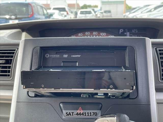 Daihatsu TANTO 2013-11 7330550-27