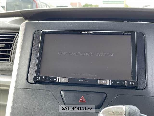 Daihatsu TANTO 2013-11 7330550-2