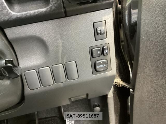 Daihatsu TANTO 2007-09 7330559-21