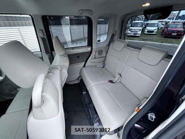 Daihatsu TANTO 2015-03 7330540-12