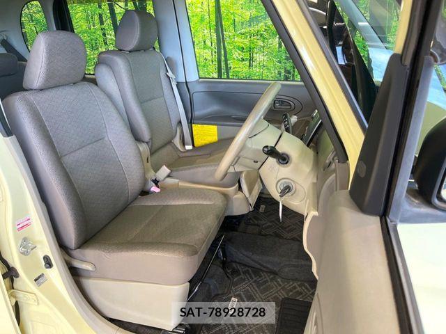 Daihatsu TANTO 2011-11 7330539-6