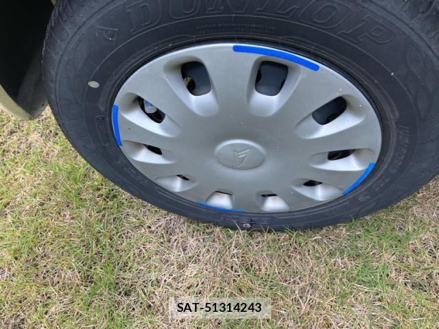 Daihatsu TANTO 2010-03 7330562-4