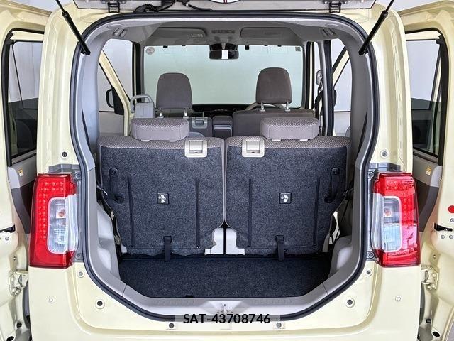 Daihatsu TANTO 2018-07 7330531-8