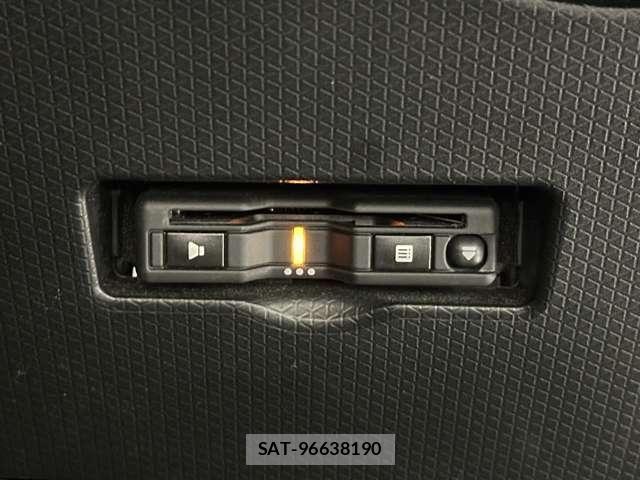 Daihatsu TANTO 2019-12 7330529-15