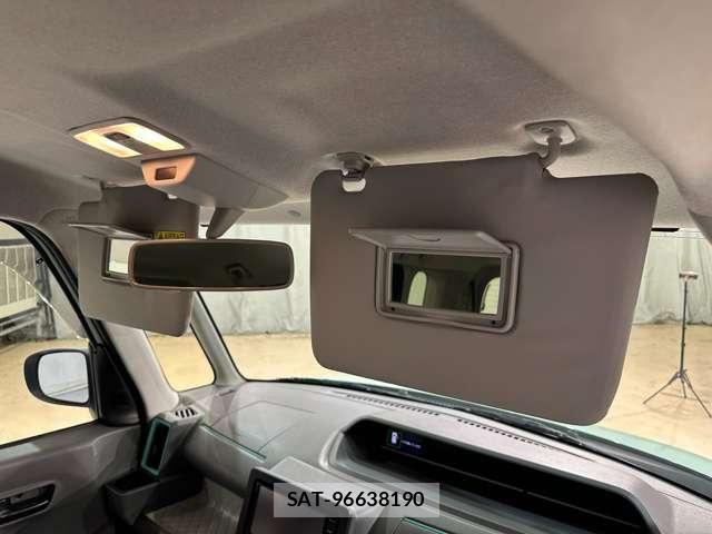 Daihatsu TANTO 2019-12 7330529-28