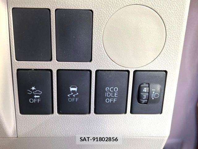 Daihatsu TANTO 2015-10 7330545-6