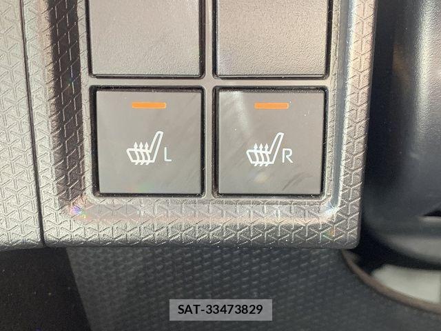 Daihatsu TANTO 2021-04 7330537-6