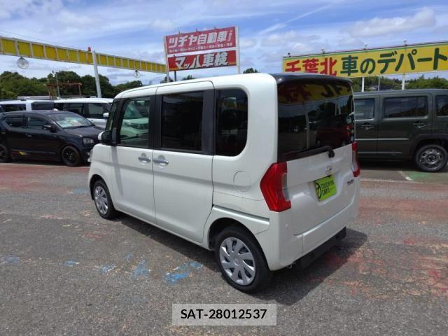 Daihatsu TANTO 2018-11 7330530-11