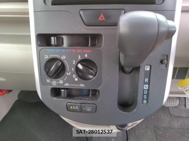 Daihatsu TANTO 2018-11 7330530-14