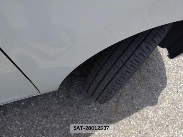 Daihatsu TANTO 2018-11 7330530-27