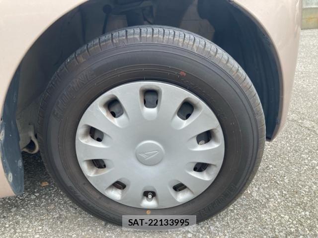 Daihatsu TANTO 2010-03 7330558-9