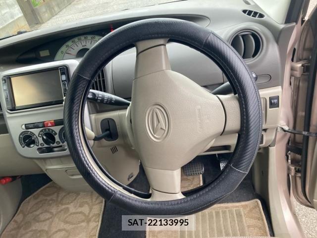 Daihatsu TANTO 2010-03 7330558-17