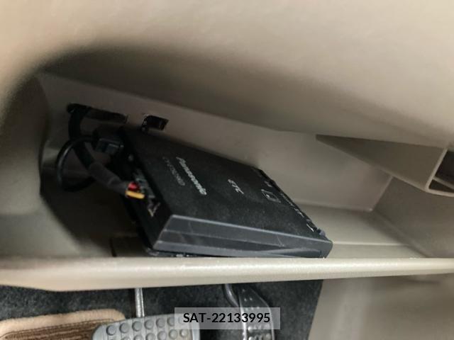 Daihatsu TANTO 2010-03 7330558-20